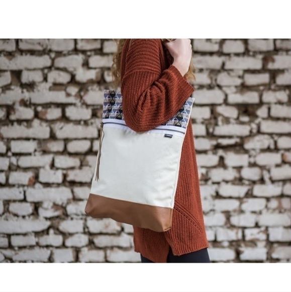 PURNAA ANITA TOTE BAG - Picture 1 of 16